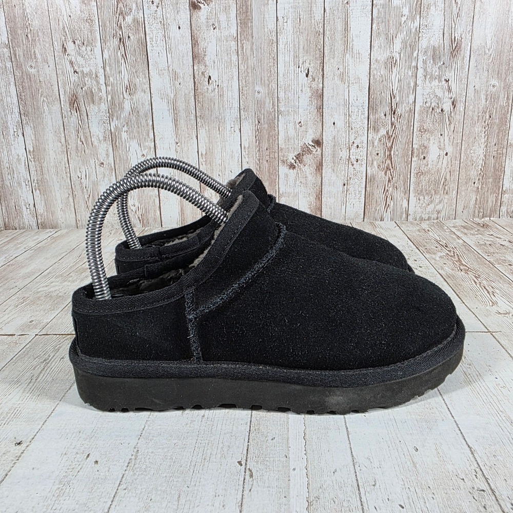 UGG Classic Ultra Mini Suede Slippers Black Sheepskin Lining 1106071 Womens 5